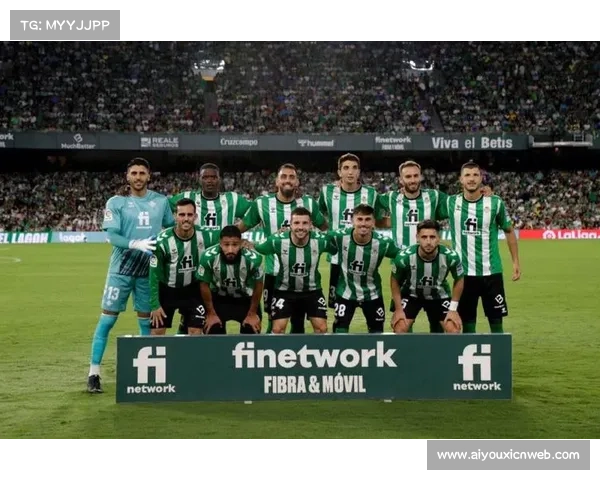 弗赖堡主帅舒斯特荣获年度最佳奖 三线作战考验阵容深度挑战