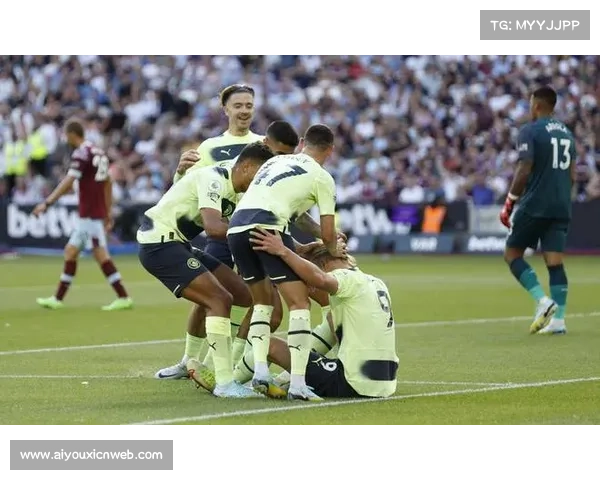 德布劳内梅开二度霍伊伦双响那不勒斯欧冠首战大胜迎来开门红