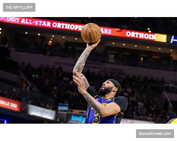 季前赛战报:太阳队限制对手命中率至35%,展现铜墙铁壁般防守